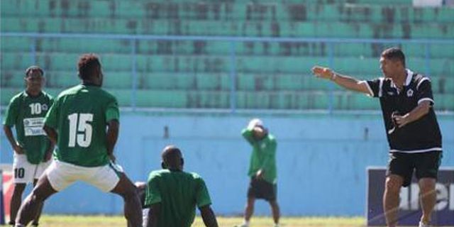 Lawan Deltras, Persiwa Terancam Tanpa Isak Konon Lawan Deltras, Persiwa Terancam Tanpa Isak Konon