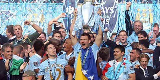 Dzeko Bangga Cetak Gol Penting di Sejarah City