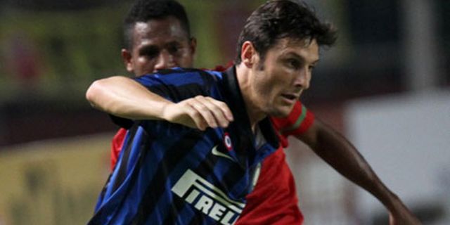 Zanetti Tak Akan Tinggalkan Italia Bila Pensiun Dari Inter Zanetti Tak Akan Tinggalkan Italia Bila Pensiun Dari Inter