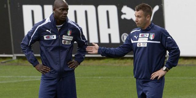 Italia Jajal Tridente Balotelli-Cassano-Giovinco