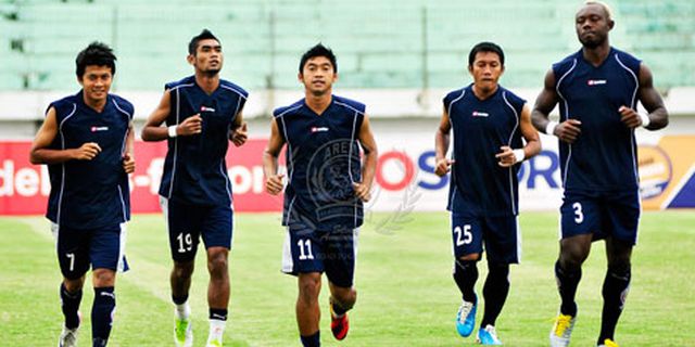 Jelang Hadapi Persidafon, Arema Matangkan Kerja Sama Tim