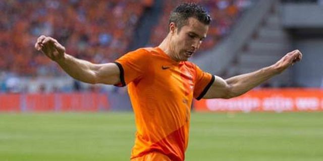 RVP: Lebih Baik Kalah Sekarang Daripada di Euro