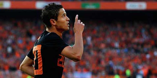 Liverpool dan Tottenham Buru Afellay