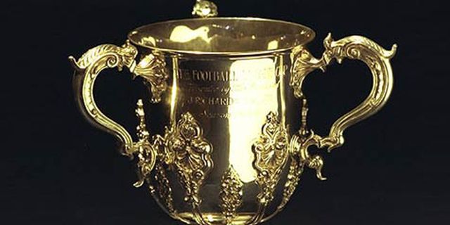Piala Liga Inggris Berganti Nama Piala Liga Inggris Berganti Nama