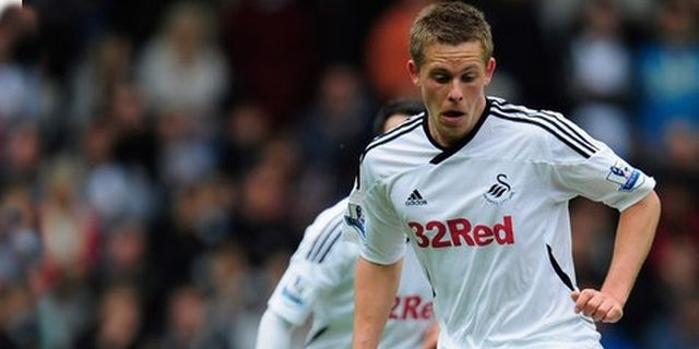 Rodgers Tertarik Datangkan Sigurdsson ke Anfield