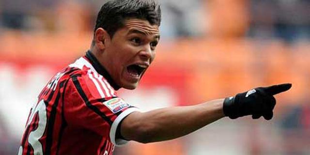 Galliani: Milan Terus Pertahankan Thiago Silva