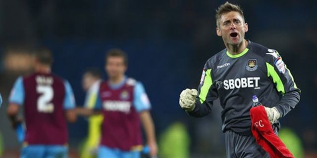 Robert Green Resmi Tinggalkan West Ham