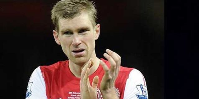 Mertesacker Lega Gabung Arsenal Mertesacker Lega Gabung Arsenal