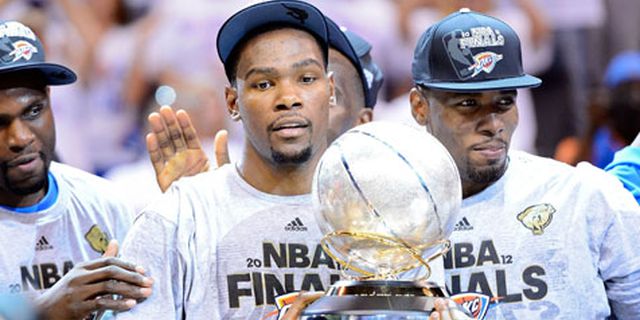 Benamkan Spurs, Thunder Melaju ke Final NBA