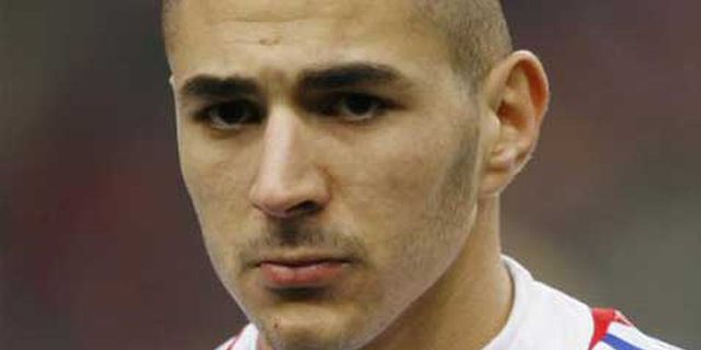 Djaziri: Benzema Takkan Tinggalkan Madrid