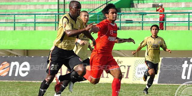 Mitra Kukar Kembali Kontrak Anderson da Silva