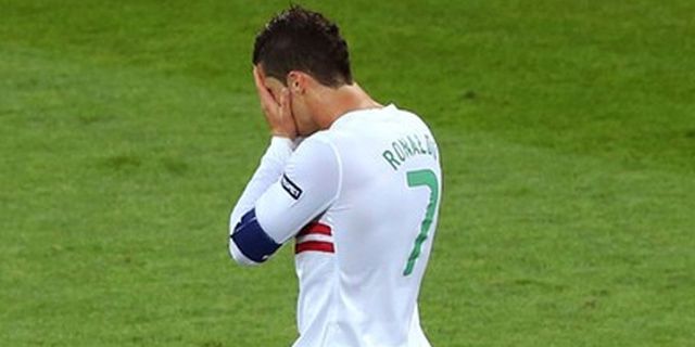 Ronaldo: Saya Marah Pada Diri Sendiri