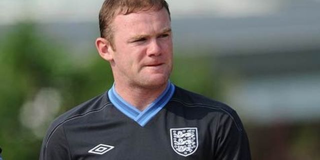 Hodgson: Rooney Adalah Pemain Kelas Dunia Hodgson: Rooney Adalah Pemain Kelas Dunia