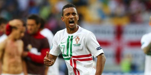 Nani Bela Ronaldo: Semua Pemain Pernah Gagal Nani Bela Ronaldo: Semua Pemain Pernah Gagal