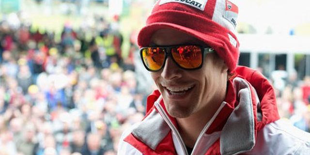 Diisukan ke WSBK, Hayden Diprediksi Tetap di Ducati MotoGP Diisukan ke WSBK, Hayden Diprediksi Tetap di Ducati MotoGP