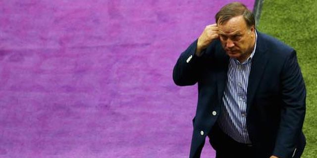 Advocaat: Harusnya Rusia Menang