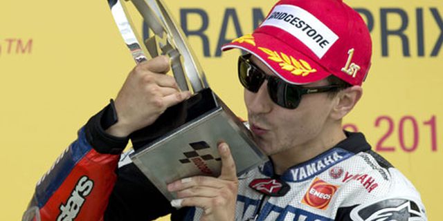 Menangi MotoGP Inggris, Lorenzo Masih Keluhkan Mesin Menangi MotoGP Inggris, Lorenzo Masih Keluhkan Mesin
