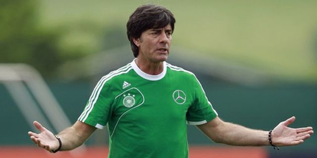 'Loew Sebaiknya Istirahatkan Sejumlah Bintang'