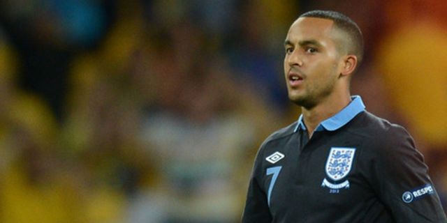 Hodgson Khawatirkan Kondisi Walcott