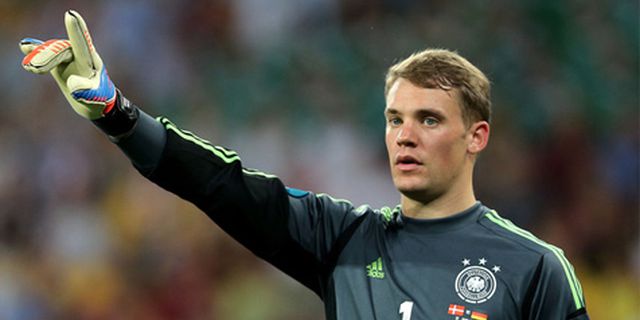 Neuer: Yunani Agresif dan Tekad Besar