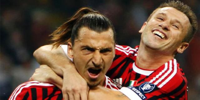 Silva dan Ibra Tetap Bertahan di Milan Silva dan Ibra Tetap Bertahan di Milan