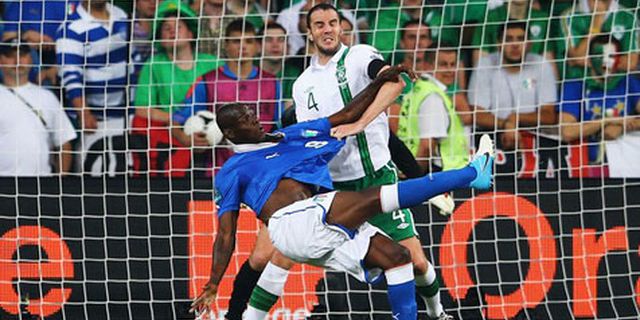 Review: Cassano-Balotelli Bawa Italia Ke Perempat Final Review: Cassano-Balotelli Bawa Italia Ke Perempat Final