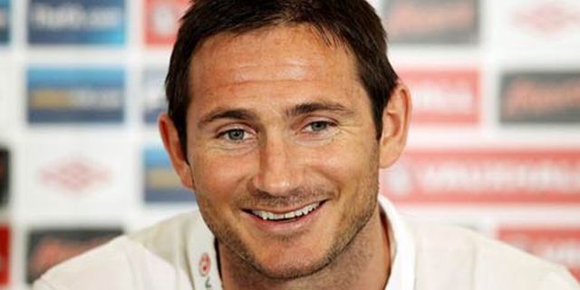 Lampard Tak Sabar Menanti Duel Sheva vs Terry