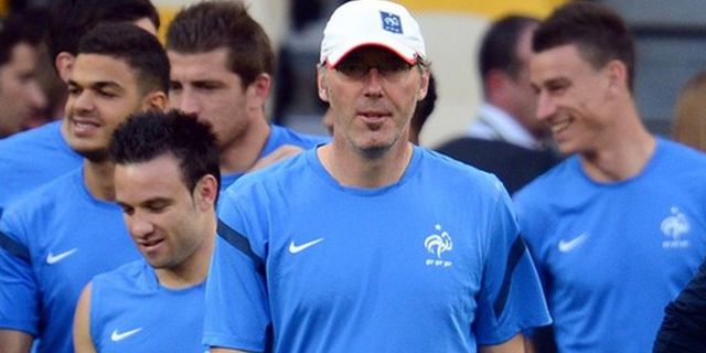 'Prancis Butuh Pemain Seperti Xavi' 'Prancis Butuh Pemain Seperti Xavi'