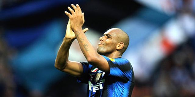 Real Madrid Masih Terus Buru Maicon