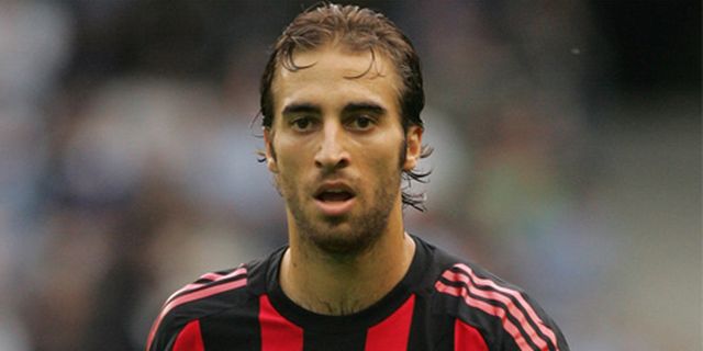 Milan Lepas Flamini Dengan 'Cuma-Cuma' Milan Lepas Flamini Dengan 'Cuma-Cuma'
