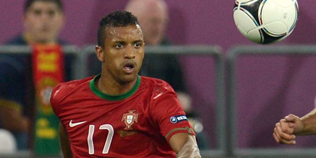 Nani: Saya Utang Budi Kepada Bento! Nani: Saya Utang Budi Kepada Bento!