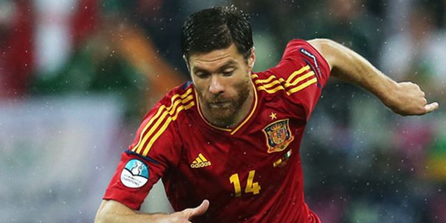 'Klub 100 Spanyol' Menanti Xabi Alonso 'Klub 100 Spanyol' Menanti Xabi Alonso
