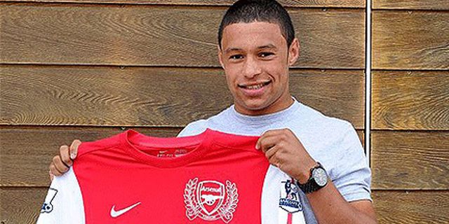 Tawaran Kontrak Baru Untuk Chamberlain