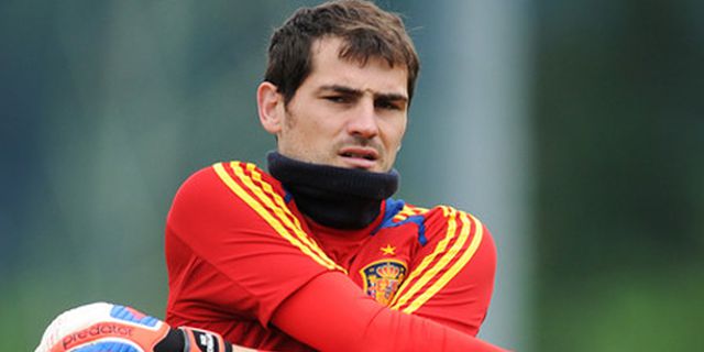 Casillas Berambisi Akhiri Kutukan Lawan Prancis