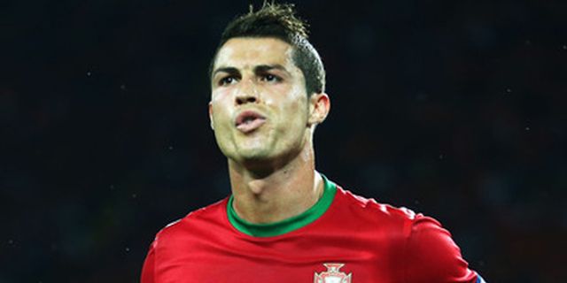 CR7 Dianggap Layak Raih Ballon d'Or CR7 Dianggap Layak Raih Ballon d'Or