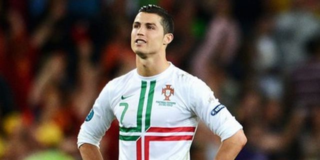 Ronaldo: Ini Tidak Adil, Ini Tidak Adil Ronaldo: Ini Tidak Adil, Ini Tidak Adil