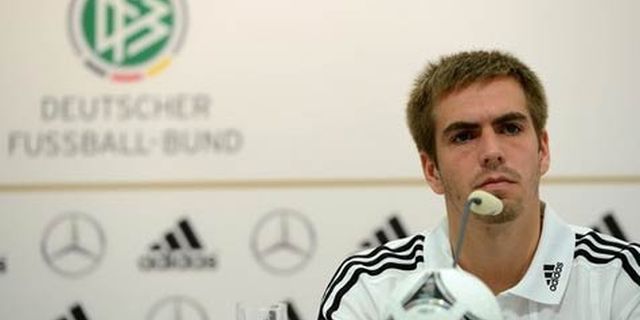 Lahm Tak Harapkan Bersua Italia Lahm Tak Harapkan Bersua Italia