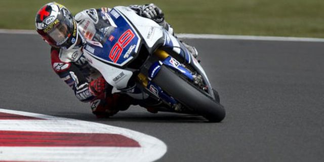 Stoner Dominan, Lorenzo Tercepat di Sesi Latihan Pertama Stoner Dominan, Lorenzo Tercepat di Sesi Latihan Pertama