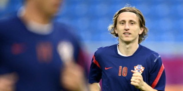 United Batal Boyong Modric ke Old Trafford United Batal Boyong Modric ke Old Trafford