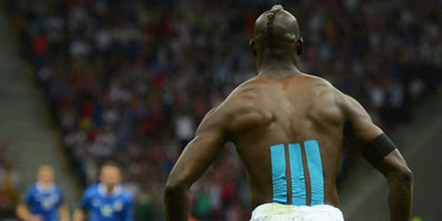 Balotelli: Hari Terbaik Dalam Hidup Saya