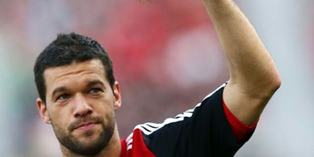 Ballack: Loew Terlalu Banyak Mengganti