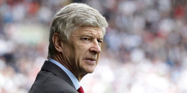 Wenger Tolak Tangani Prancis Wenger Tolak Tangani Prancis