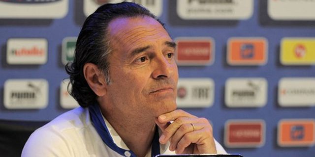 Kalah Dari Spanyol, Prandelli Urungkan Niat Mundur