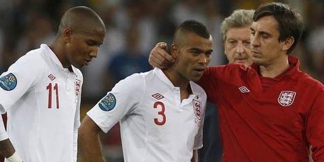 Rio Ferdinand Turut Bela Duo Ashley Rio Ferdinand Turut Bela Duo Ashley