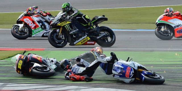 Merasa Kecewa, Bautista Minta Maaf Pada Lorenzo Merasa Kecewa, Bautista Minta Maaf Pada Lorenzo