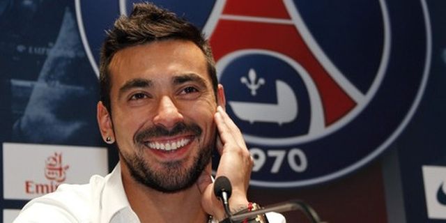 Breaking News: Lavezzi Resmi Milik PSG Breaking News: Lavezzi Resmi Milik PSG