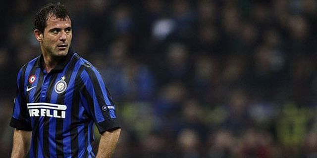 West Ham Inginkan Stankovic