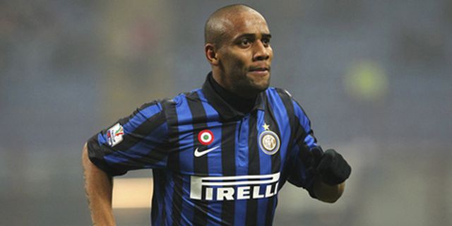 Chelsea Sepakati Harga Maicon