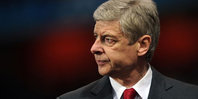Fabregas Terkejut Wenger Kecam Spanyol Fabregas Terkejut Wenger Kecam Spanyol