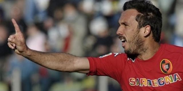 Cagliari Patenkan Status Thiago Ribeiro Cagliari Patenkan Status Thiago Ribeiro